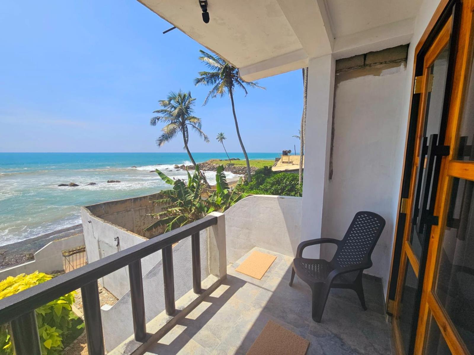 Villa Sea View Гале Екстериор снимка