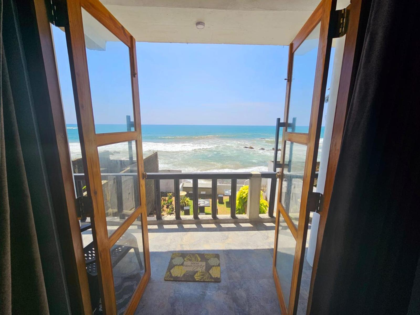 Villa Sea View Гале Екстериор снимка